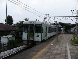 キハ100系